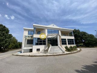 Βιομηχανικός χώρος 1.445 τ.μ. για πώληση