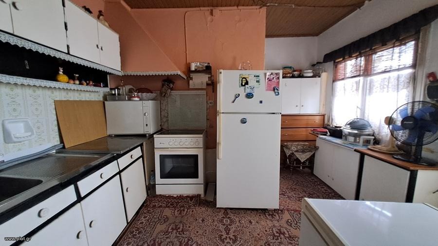 Μονοκατοικία 93 τ.μ. προς πώληση, Χρόνια
