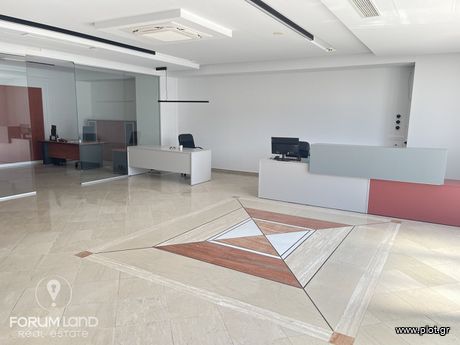 Office 160 sqm for rent