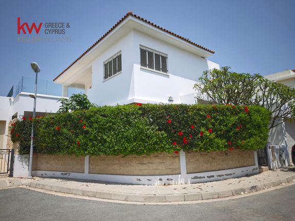 Villa 200 sqm for rent, Larnaca, Pyla