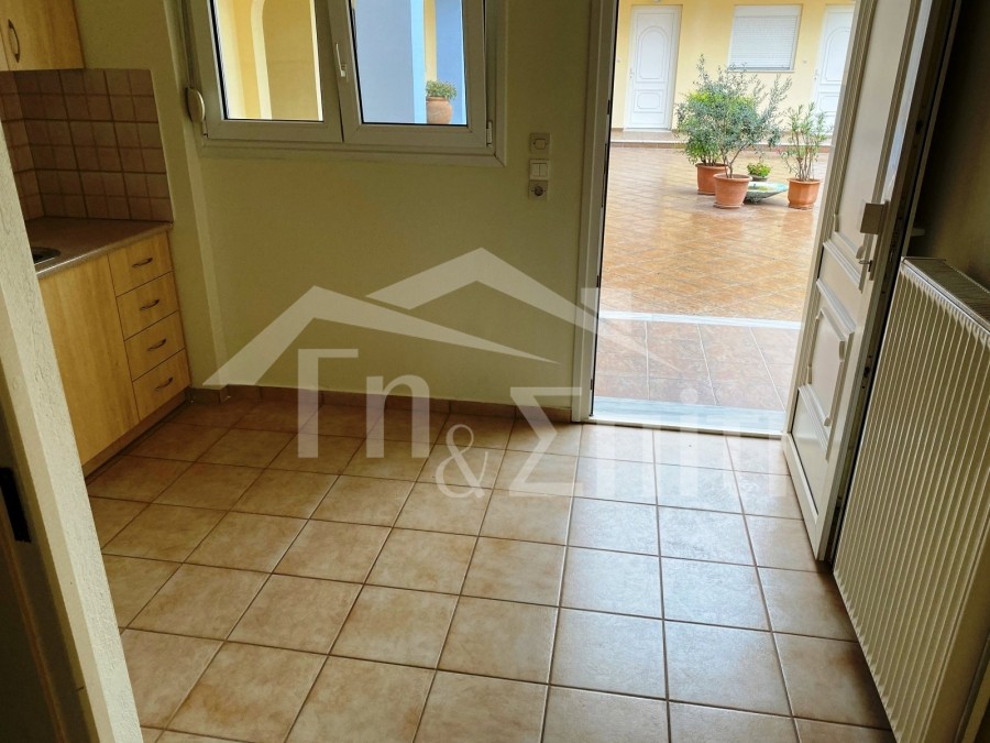 Studio / γκαρσονιέρα 30 τ.μ. πρός ενοικίαση, Ν. Ιωαννίνων, Ιωάννινα