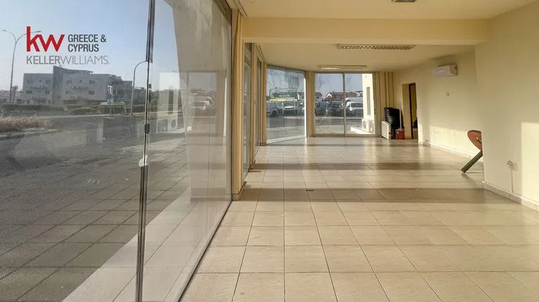 Showroom 100 sqm for rent, Larnaca, Leivadia