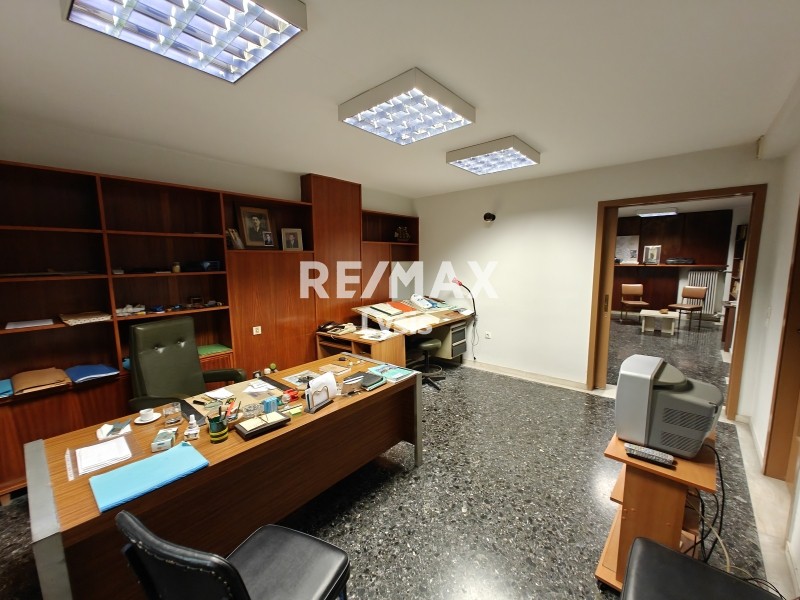 Γραφείο 105 τ.μ. προς ενοικίαση, Φωκίωνος Νέγρη