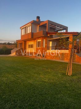 Μονοκατοικία 235 τ.μ. προς ενοικίαση