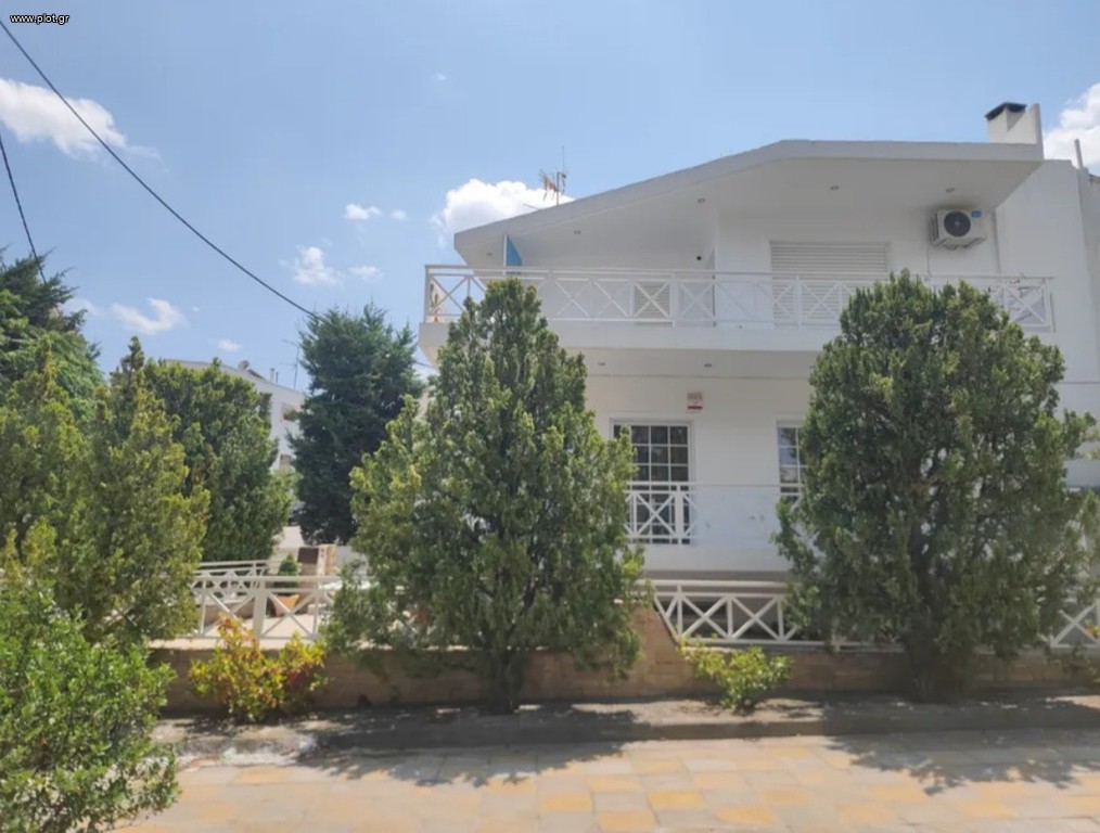 Μονοκατοικία 215 τ.μ. προς πώληση, Αγία Βαρβάρα Λυκοβρύσεως