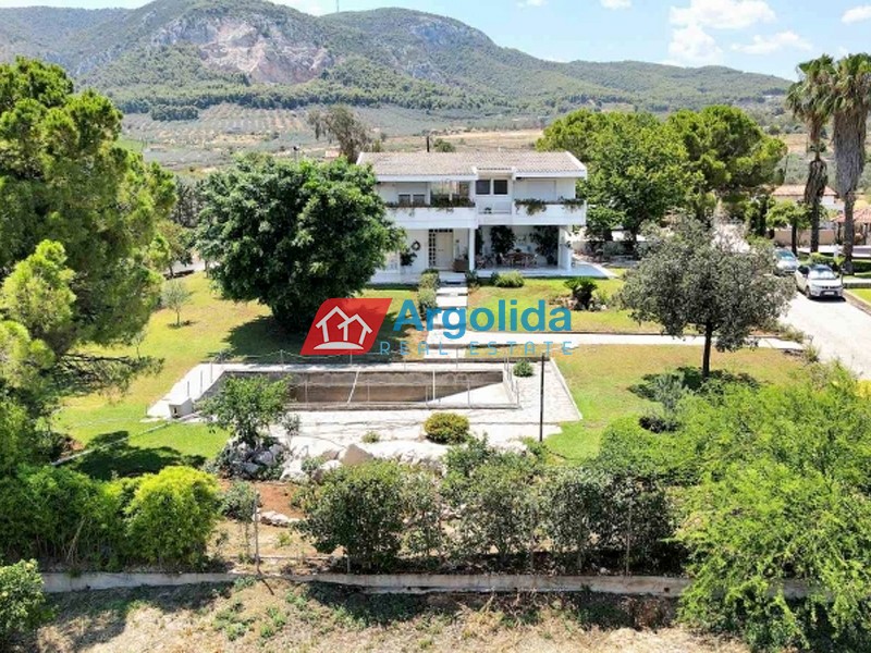 Βίλλα 190 τ.μ. πρός πώληση, Κορινθία, Κόρινθος