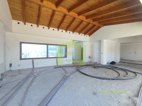 Μεζονέτα 360 τ.μ. για πώληση