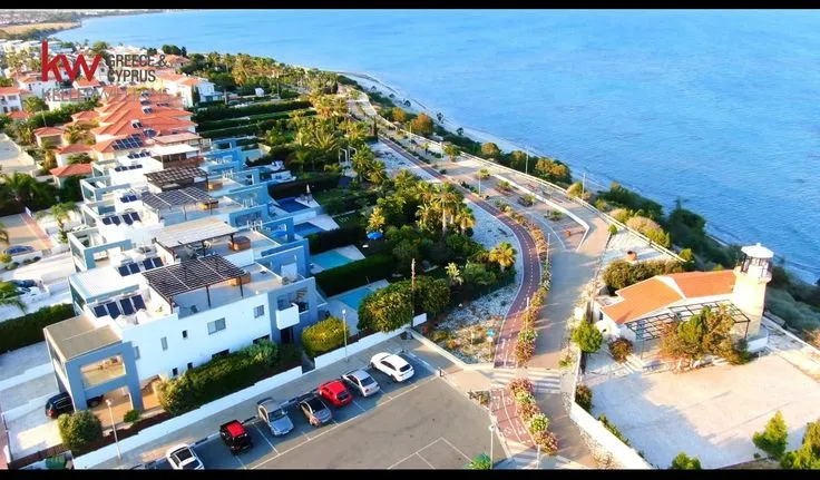 Villa 400 sqm for sale, Larnaca, Perivolia Larnacas