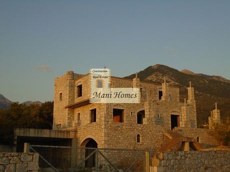 Villa 420sqm for sale-Lefktros » Exochori
