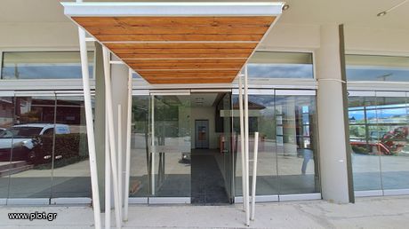 Store 250 sqm for rent