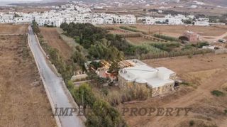 Αίθουσα 191 τ.μ. πρός ενοικίαση, Κυκλάδες, Αντίπαρος-thumb-2