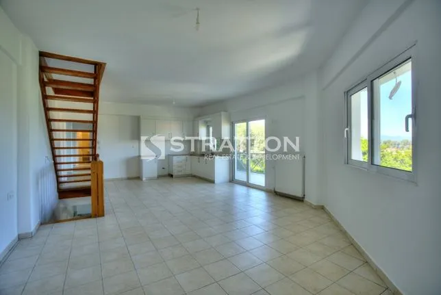 Maisonette 297 sqm for sale, Achaia, Aigio