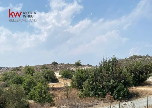 Land plot 3.135 sqm for sale, Larnaca, Alethriko