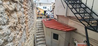 Κτίριο 160 τ.μ. για πώληση, Πειραιάς, Αγία Σοφία-thumb-6