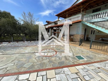 Villa 265sqm for sale-Moudania » Nea Potidaia