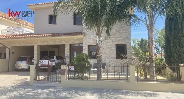 Detached home 250 sqm for rent, Larnaca, Aradipou