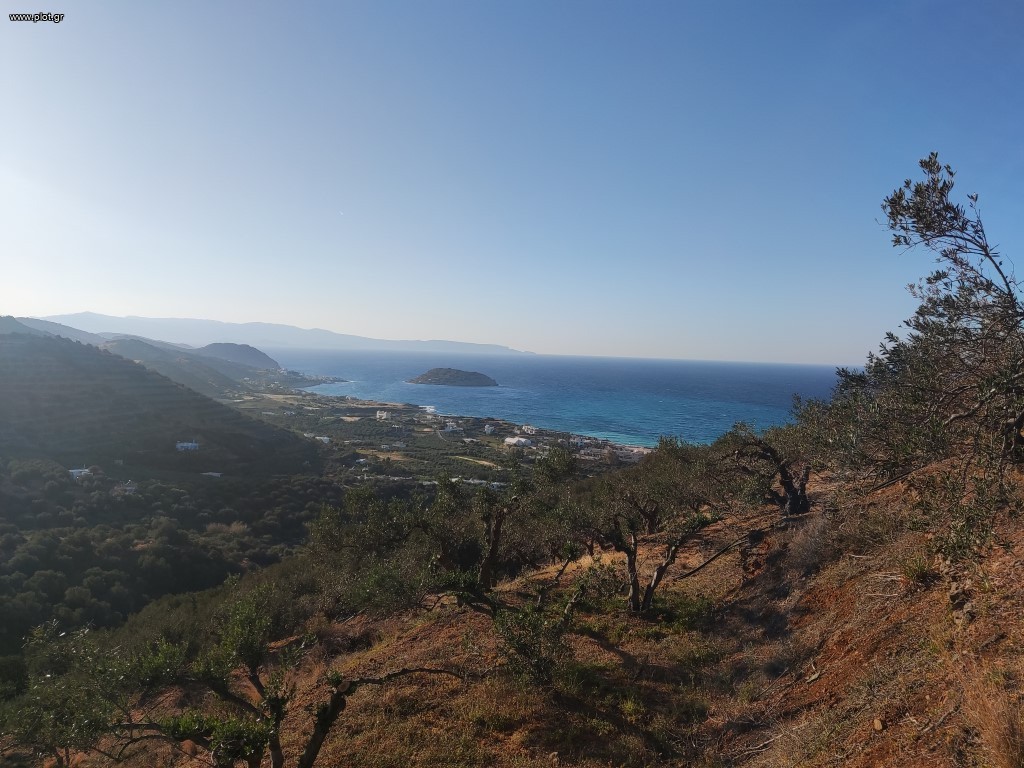 Οικόπεδο 4.635 τ.μ. προς πώληση, Μόχλος