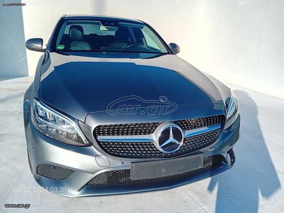Mercedes-Benz C 200 2019-thumb-4