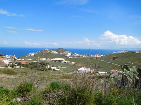 Parcel 242sqm for sale-Keratea » Porto Ennia