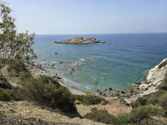 Αγροτεμάχια 4.005 τ.μ. για πώληση, Ν. Ρεθύμνου, Λάμπη