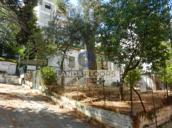 Land plot 304 sqm for sale, Athens - North, Agia Paraskevi