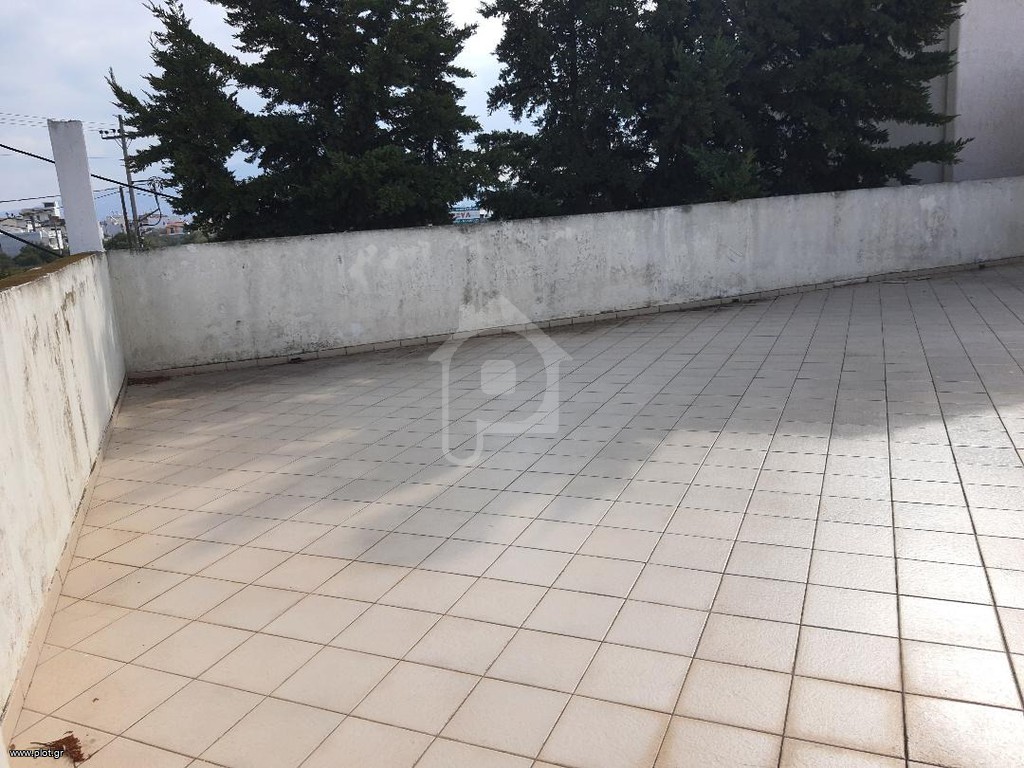 Αίθουσα 100 τ.μ. προς ενοικίαση, Αγριλέζα