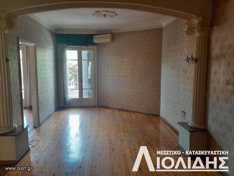 Διαμέρισμα 115τ.μ. για πώληση-Καμάρα