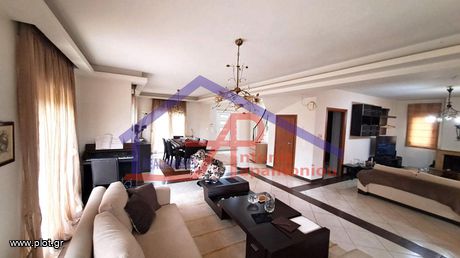 Detached home 350 sqm for sale
