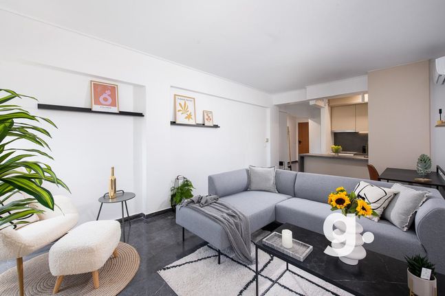Apartment 55 sqm for rent, Athens - South, Glyfada