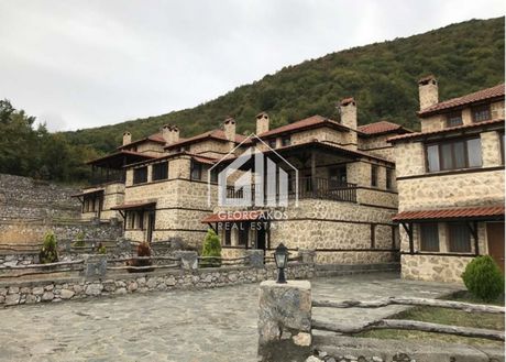 Apartment complex 2.500sqm for sale-Pieria » Elatochori