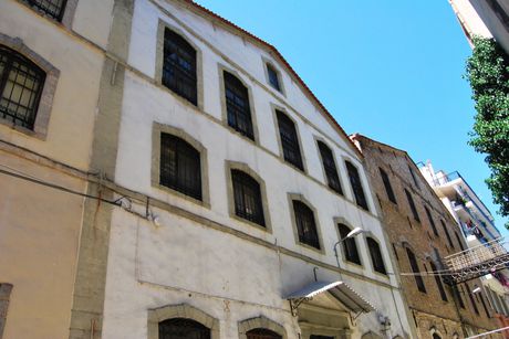 Business bulding 836 sqm for sale