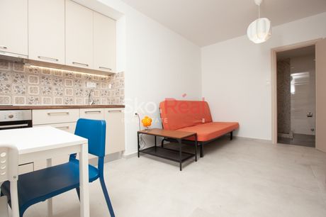 Studio 30sqm for sale-Mpotsari