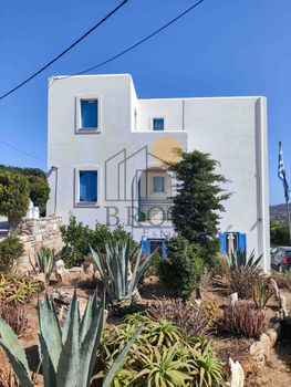 Apartment complex 445sqm for sale-Paros