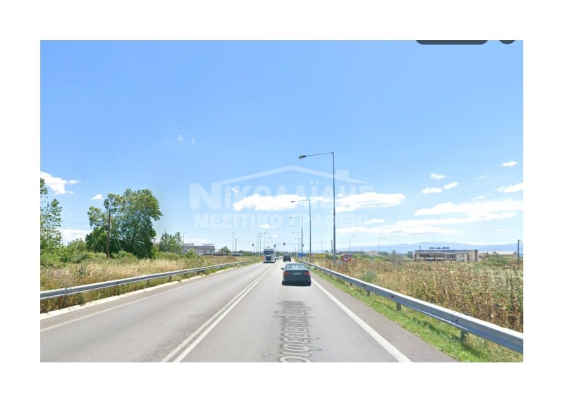 Κατάστημα 800 τ.μ. για πώληση, Ν. Σερρών, Σέρρες