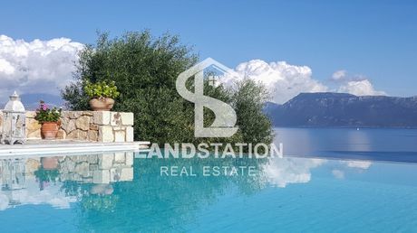 Apartment complex 500sqm for sale-Lefkada » Ellomeno