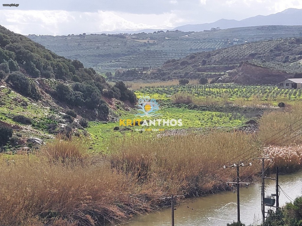 Land plot 16.979 sqm for sale, Rethymno Prefecture, Geropotamos