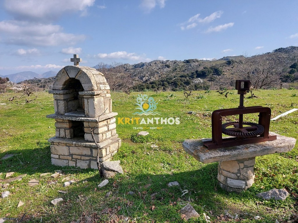Οικόπεδο 149.953,60 τ.μ. πρός πώληση, Ν. Ρεθύμνου, Γεροπόταμος