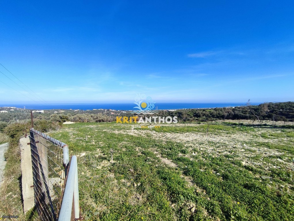 Αγροτεμάχια 2.600 τ.μ. πρός πώληση, Ν. Ρεθύμνου, Ρέθυμνο