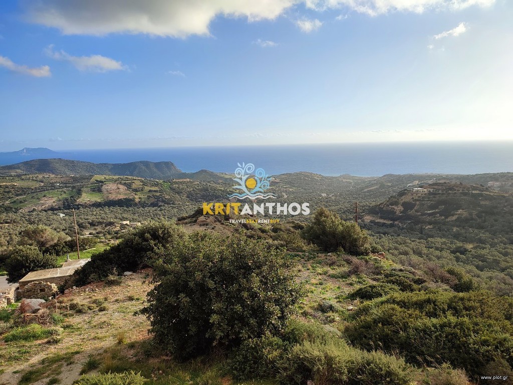 Αγροτεμάχια 812 τ.μ. πρός πώληση, Ν. Ρεθύμνου, Λάμπη