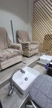 Business 140sqm for sale-Center