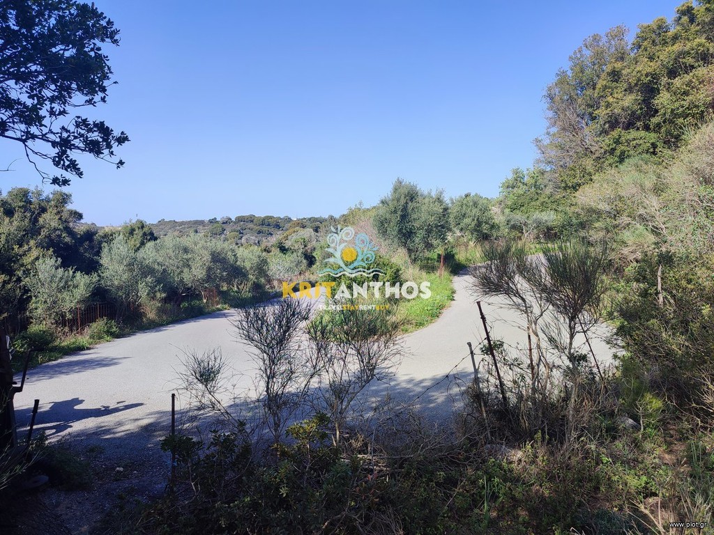 Οικόπεδο 8.000 τ.μ. πρός πώληση, Ν. Ρεθύμνου, Ρέθυμνο
