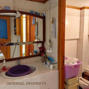 Store 90sqm for sale-Sikiona » Kiato