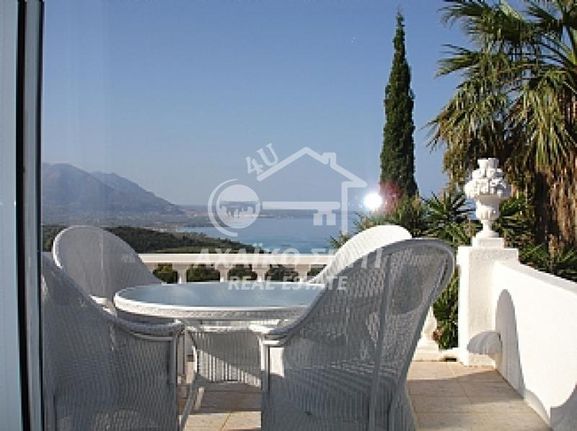 Maisonette 138 sqm for sale, Achaia, Diakopto