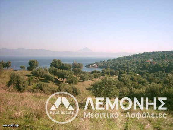 Parcel 3.700 sqm for sale, Chalkidiki, Pallini