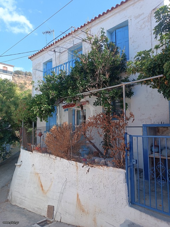 Μονοκατοικία 80 τ.μ. πρός πώληση, Ν. Λέσβου, Λέσβος - Πλωμάρι