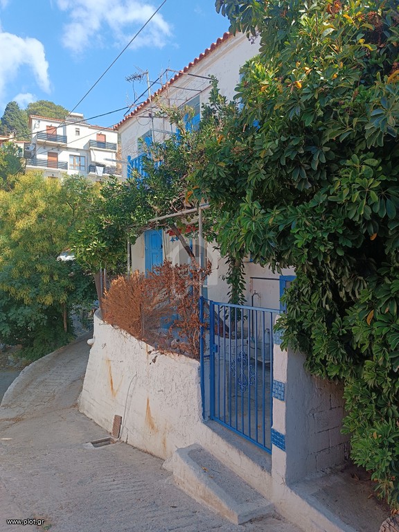 Μονοκατοικία 80 τ.μ. πρός πώληση, Ν. Λέσβου, Λέσβος - Πλωμάρι