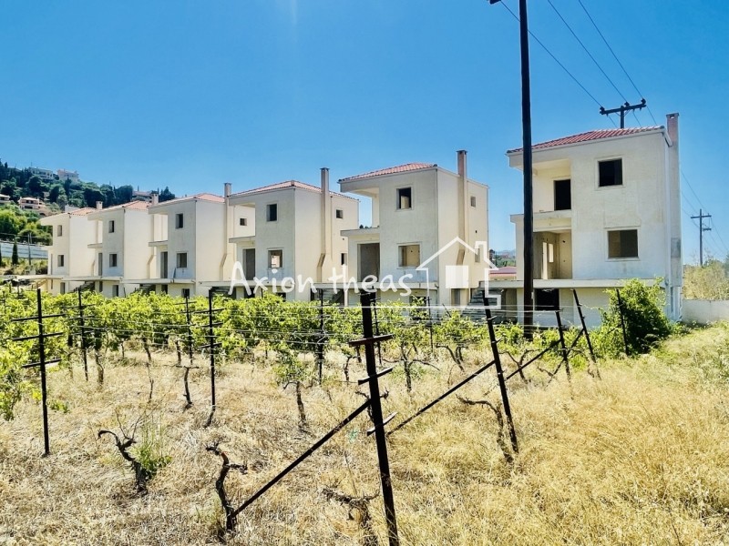 Συγκρότημα διαμερισμάτων 738 τ.μ. πρός πώληση, Κορινθία, Ξυλόκαστρο