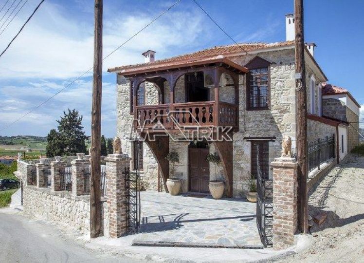 Μονοκατοικία 300 τ.μ. προς πώληση, Κασσάνδρεια