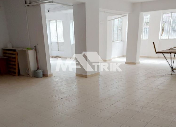 Αποθήκη 205 τ.μ. προς ενοικίαση, Κέντρο Συκεών