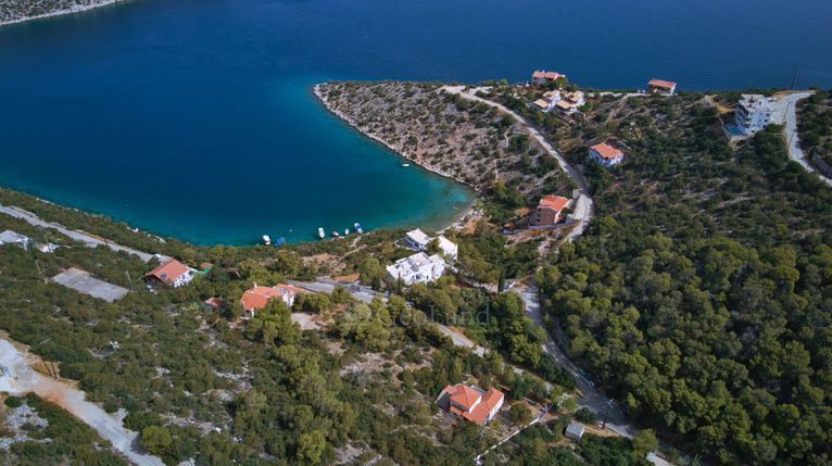 Οικόπεδο 1.072 τ.μ. για πώληση, Κορινθία, Σολύγεια